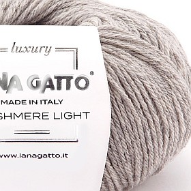 Photo of 'Cashmere Light' yarn