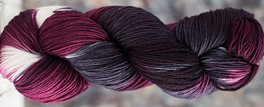 New yarn: Urth Yarns Merino Sock