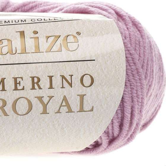 Photo of 'Merino Royal' yarn