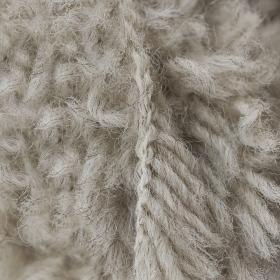 Photo of 'Fur Wool' yarn