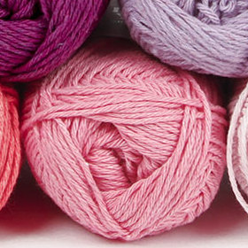 Photo of 'DROPS Loves You 9' yarn