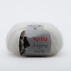 Photo of 'Angora 100%' yarn