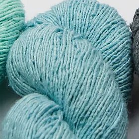 Photo of 'Silk Tweed' yarn
