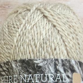 Photo of 'Pure Natural Alpaca 4-ply' yarn