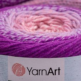 If you're thinking about getting Lion Brand Pound of Love…. : r/YarnAddicts